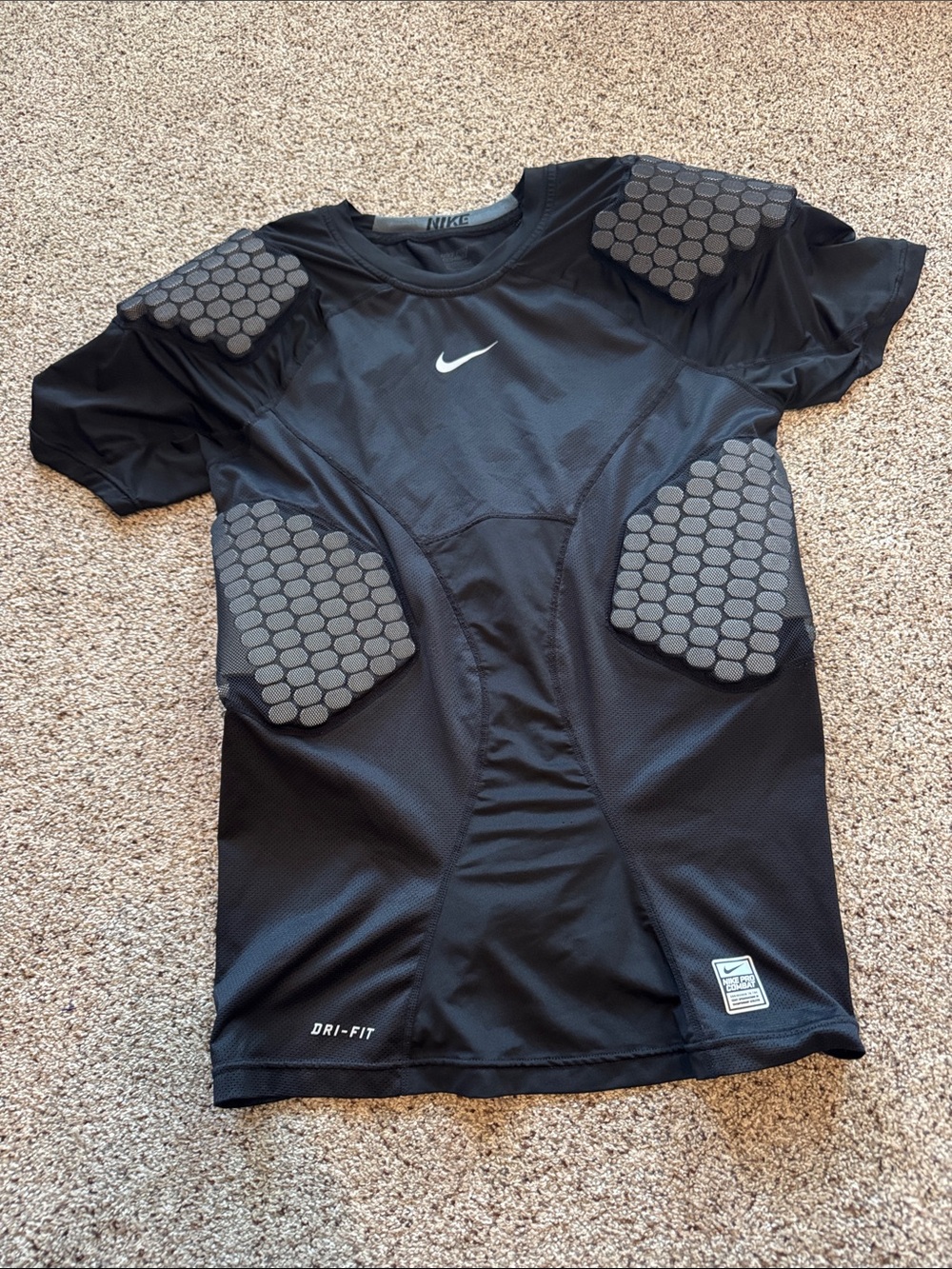 Nike Pro Combat Men’s Black Dri-FIT Padded Short Sleeve Shirt size XXL